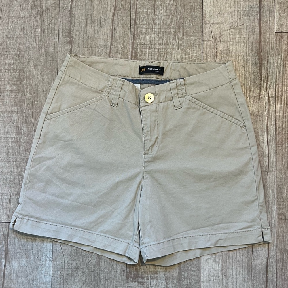 Lee Regular Fit Mid Rise Shorts
